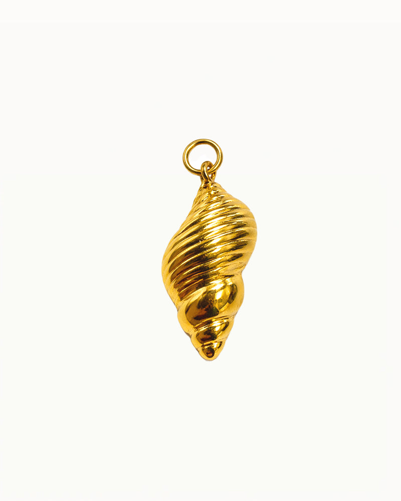 Golden Long Shell Charm - Leona