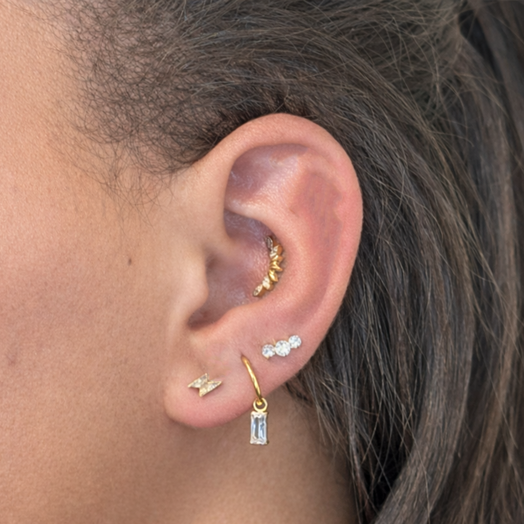 Titanium Lightning Piercing with Crystals - Kira