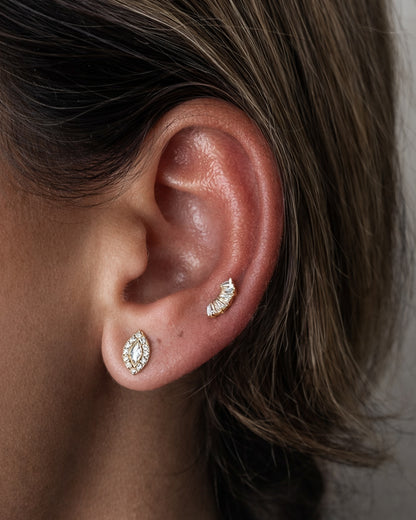 Titanium Piercing met Gebogen Kristallen - Rosie