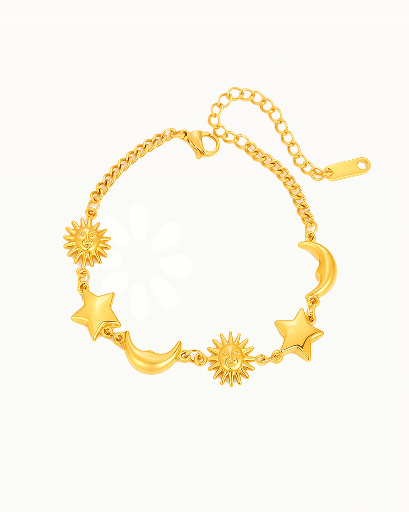 Goldfarbenes Armband mit Sonne, Mond und Sternen - Lyra
