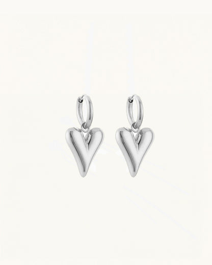 Goldene Ohrringe mit Herzanhänger - Rowena